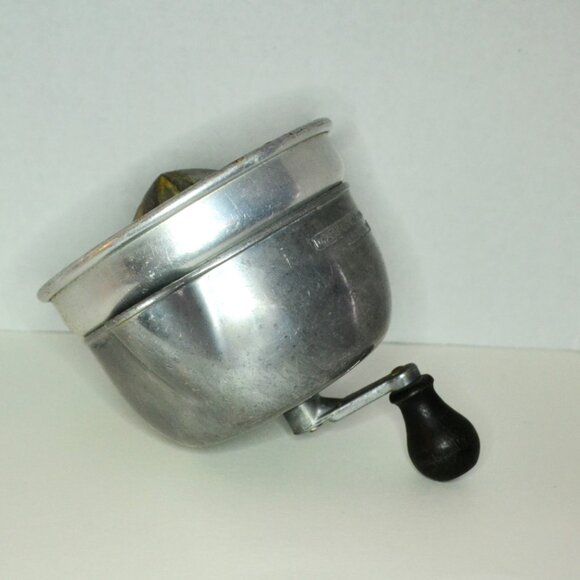 Vintage Dazey Super Juicer Cast Aluminum Manual Citrus Press with Pour Spout - Picture 3 of 4